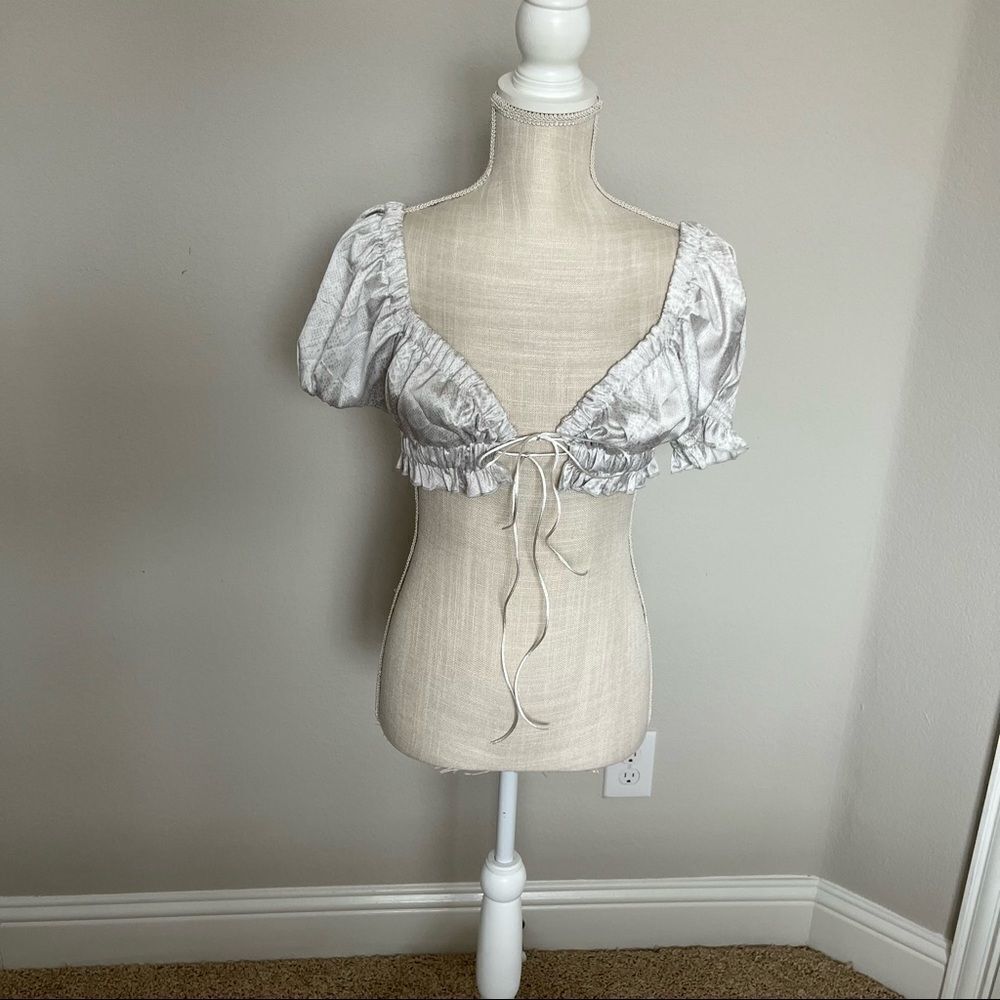 Lioness White Silver Puff Sleeve Crop Top - Picture 4 of 5